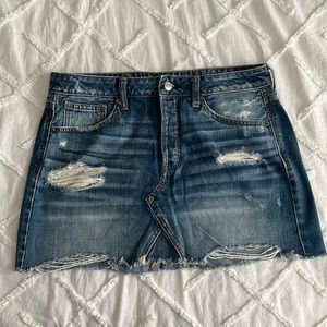 American eagle jean skirt